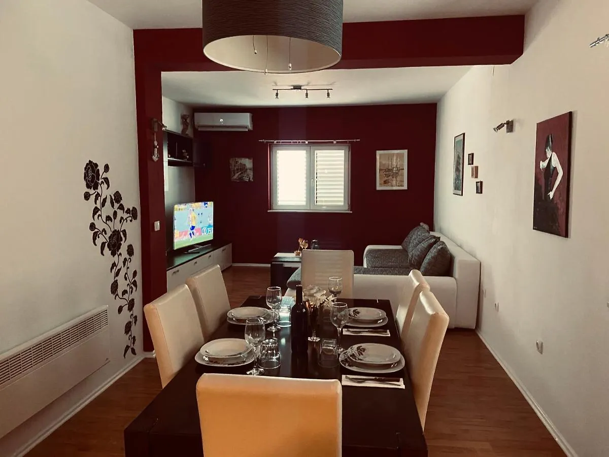 Apartments Gule Slatine