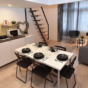 The Apex Residences Apartament Budapeszt
